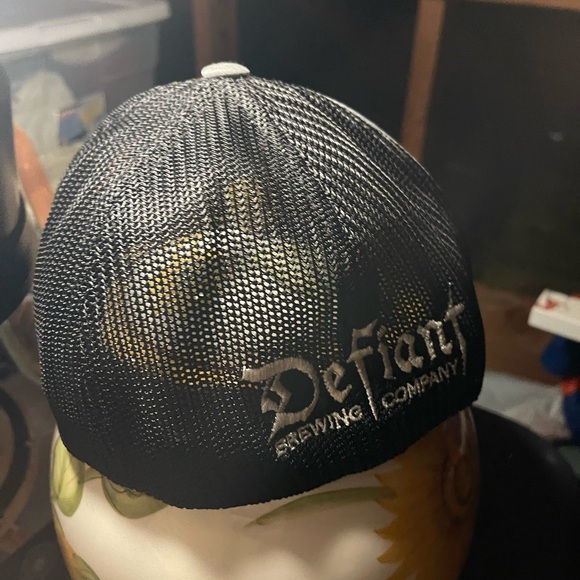 Hat - Picture 2 of 3